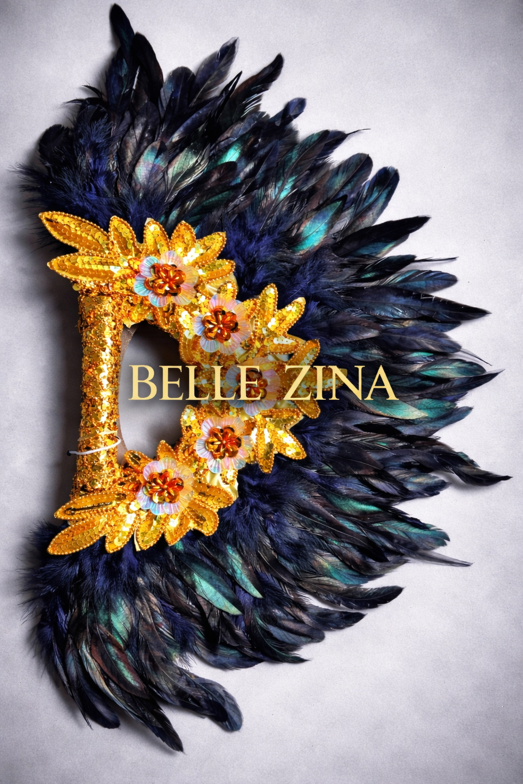 Éventail plume noire et or